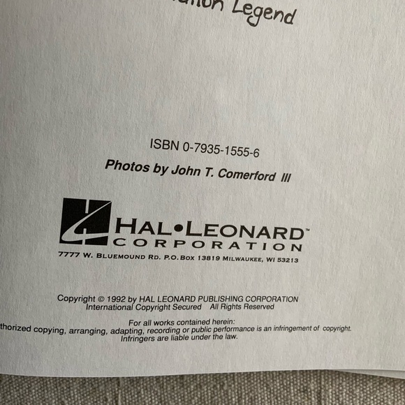 Stevie Ray Vaughan Sheet Music Book - Picture 6 of 7